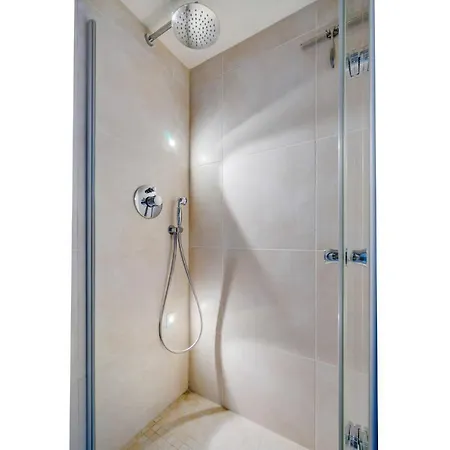 La Grande Plage Carlton⎜sublime Studio Classe 3***